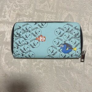 Disney Finding Dory Blue Wallet